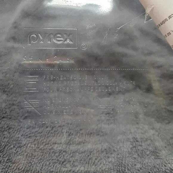 🌴3/$15🌴 Pyrex pie tin/plate glass New Bakeware - Picture 8 of 9